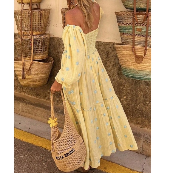 Boho Floral Print Smocked Off Shoulder Long sleeve Maxi Dress - Picture 1 of 6